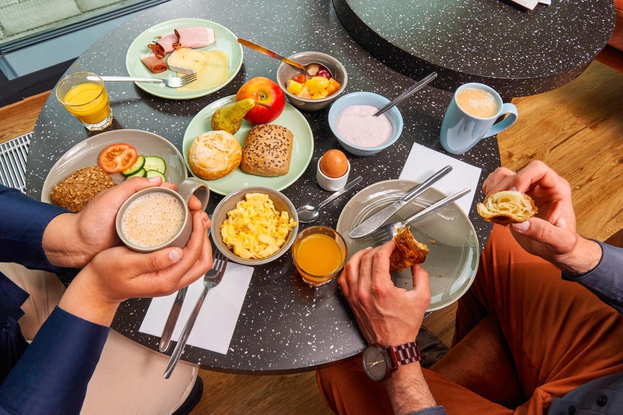 Hotel Ibis Styles Singen Esterno foto